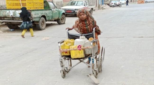 الصليب الأحمر: أكثر من نصف اليمنيين ليس بمقدورهم الحصول على المياه ...